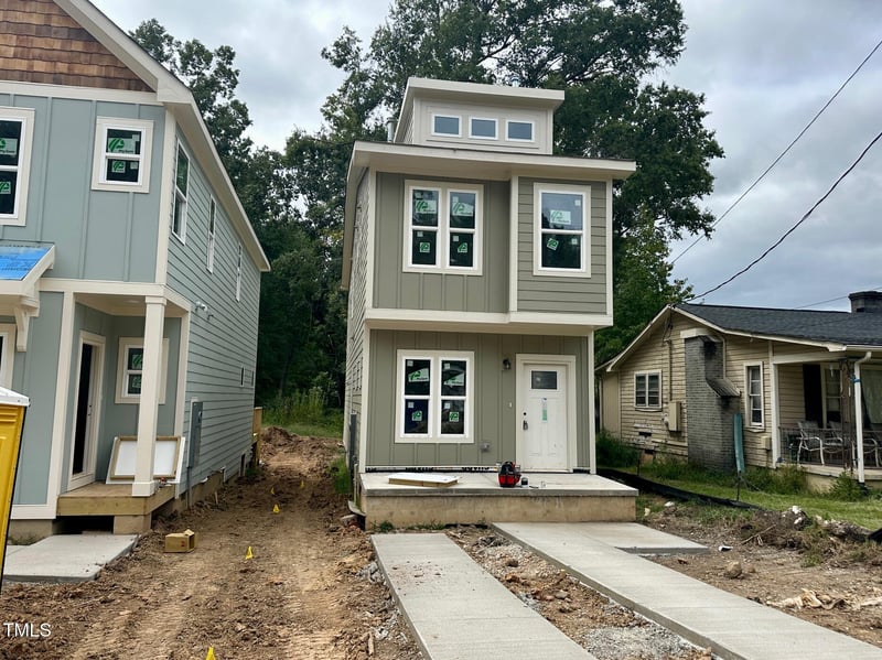 1457b Maplewood Dr, Durham, NC 27704
