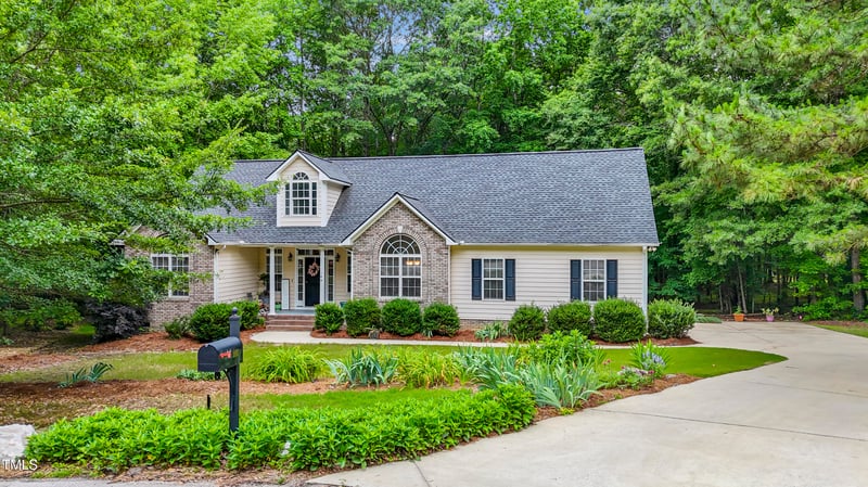 146 Bennett Pl, Clayton, NC 27527