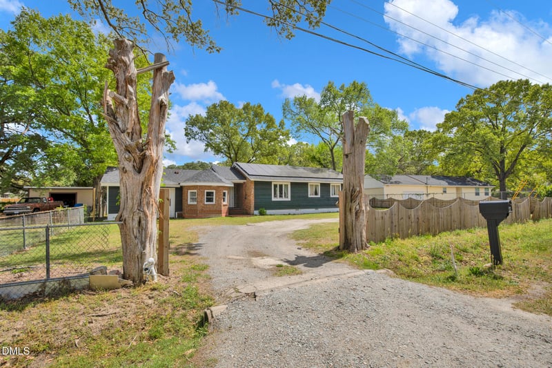 146 Bremer St, Fayetteville, NC 28303