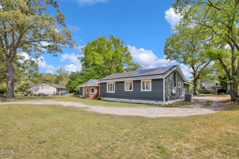 146 Bremer St, Fayetteville, NC 28303