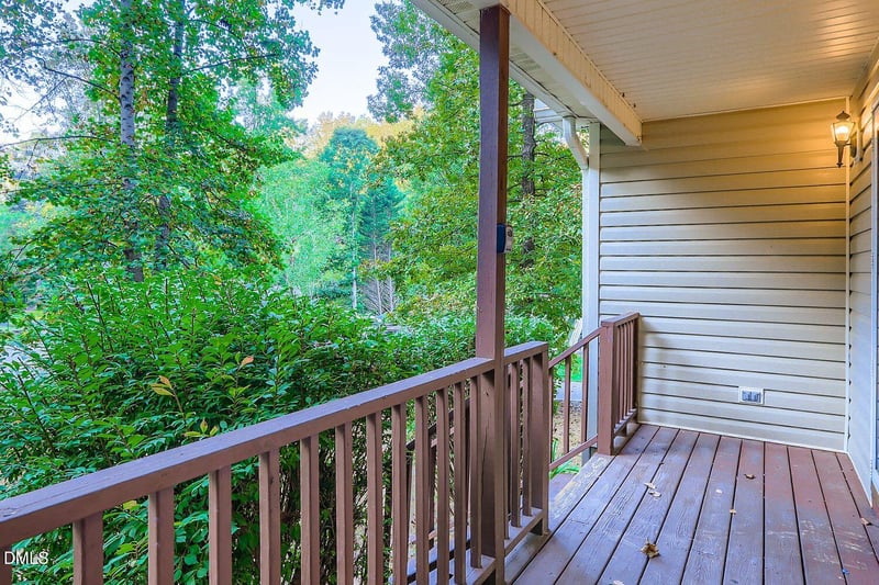 146 Clark Ct, Youngsville, NC 27596