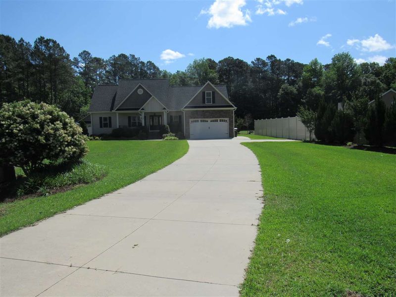 146 Ellas Ln, Clayton, NC 27520