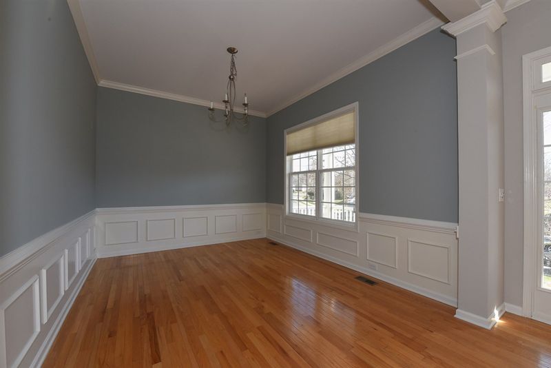 146 N Fields Cir, Chapel Hill, NC 27516