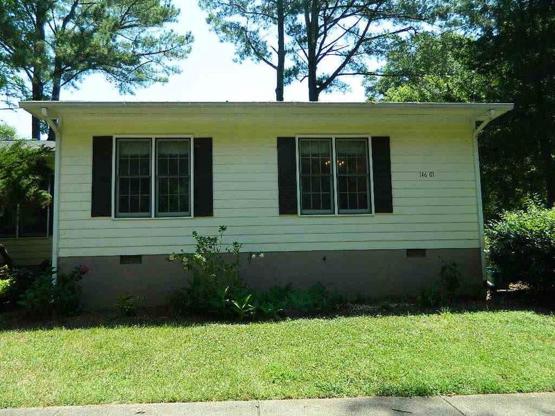 146 Hanks St #1, Pittsboro, NC 27312