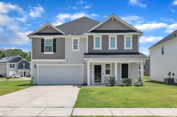 146 Maple Tree Ln, Clayton, NC 27527