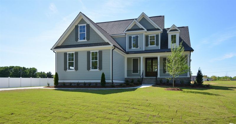 146 Old Hickory Dr, Raleigh, NC 27603