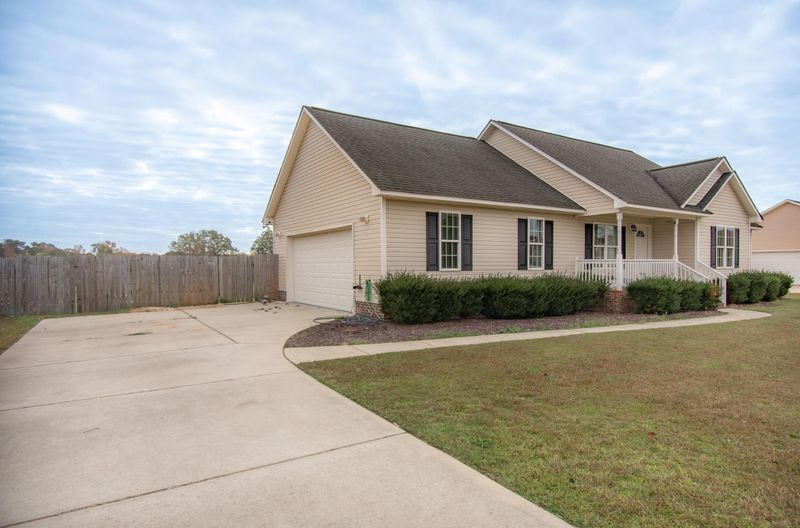 146 Old Stage Rd, Lillington, NC 27546