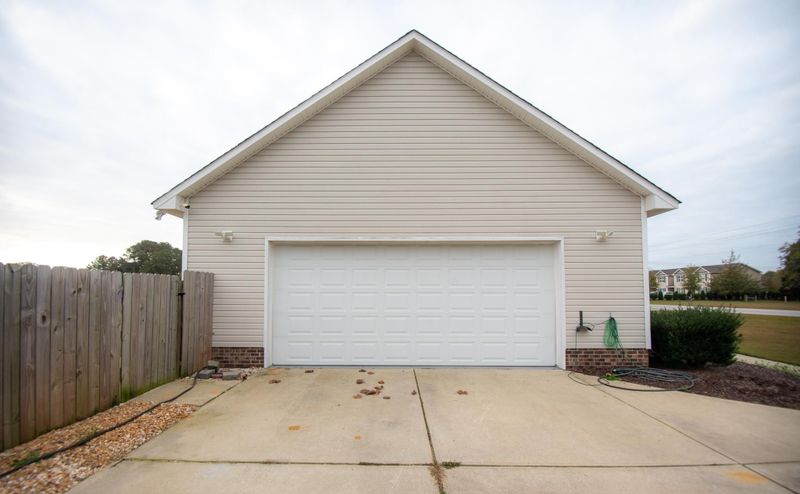 146 Old Stage Rd, Lillington, NC 27546