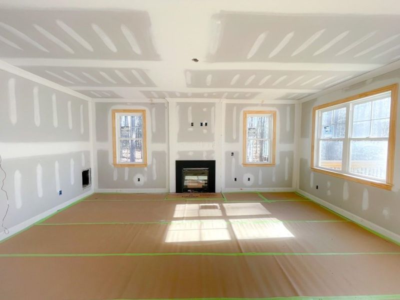 146 Rawhide Dr, Louisburg, NC 27549