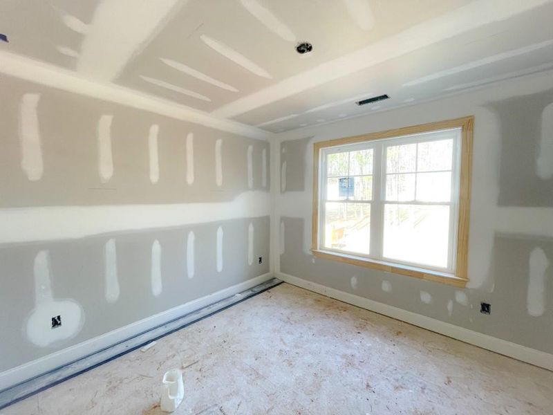 146 Rawhide Dr, Louisburg, NC 27549