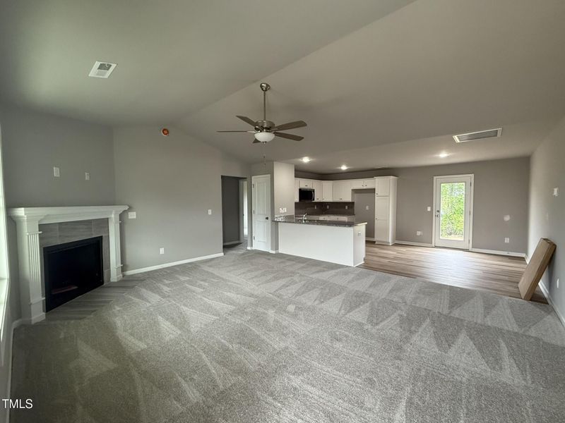 146 Starry Sky Dr, Benson, NC 27504