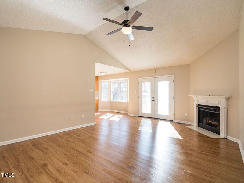 1463 Powhatan Rd, Clayton, NC 27527