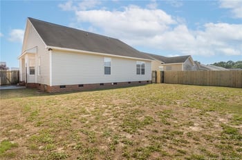 1464 Aultroy Dr, Fayetteville, NC 28306