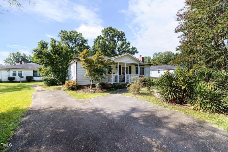 1465 Maplewood Dr, Durham, NC 27704