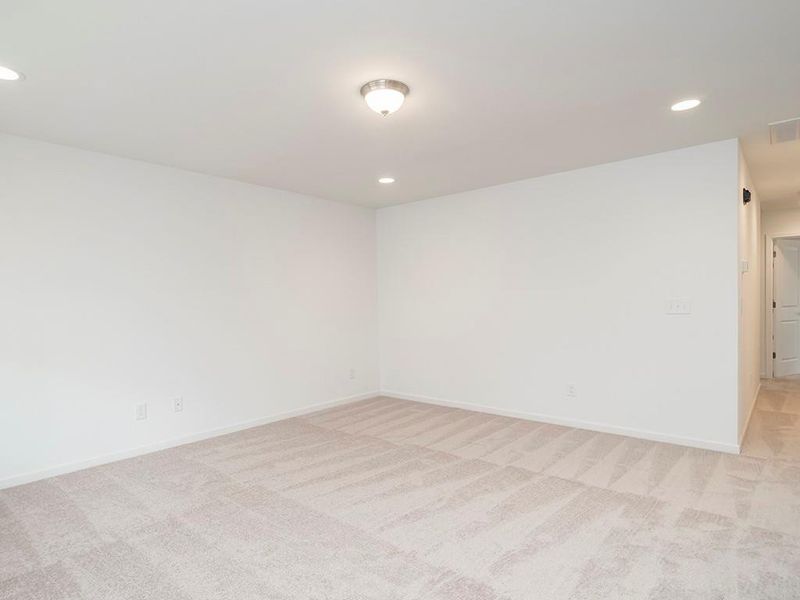 1466 Morningside Dr, Burlington, NC 27217