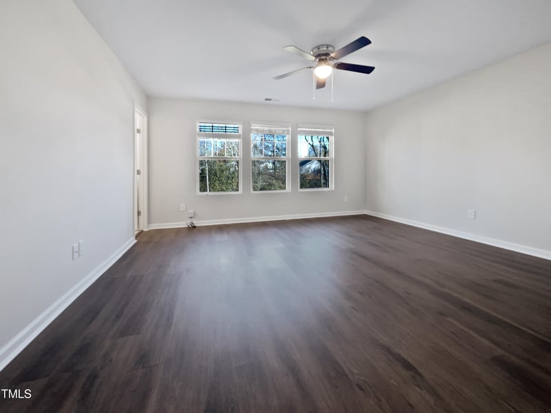 1466 Salem Creek Dr, Apex, NC 27502