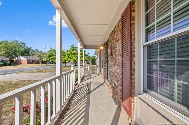 1467 Habersham Dr, Fayetteville, NC 28304