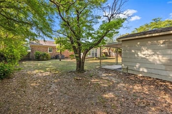 1467 Habersham Dr, Fayetteville, NC 28304