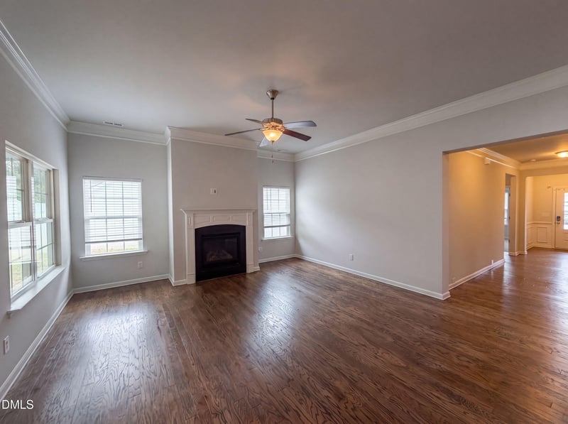 1468 Abercorn Ln, Sanford, NC 27330