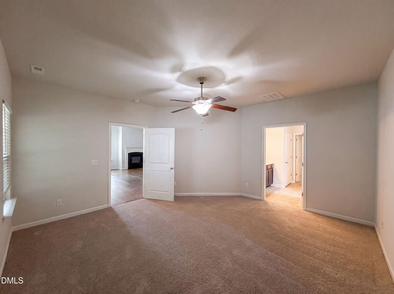 1468 Abercorn Ln, Sanford, NC 27330