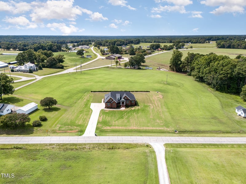 1468 Lassiter Pond Rd, Four Oaks, NC 27524