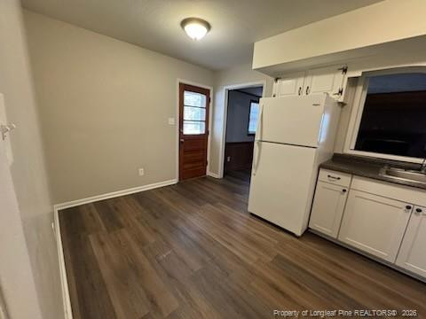 1469 Thelbert Dr, Fayetteville, NC 28301