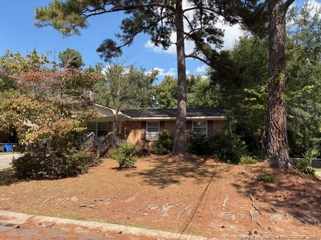 1469 Thelbert Dr, Fayetteville, NC 28301