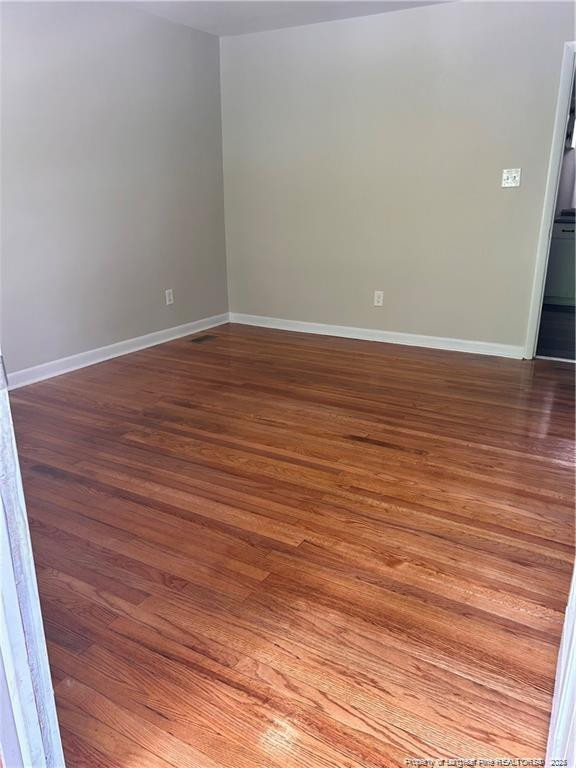 1469 Thelbert Dr, Fayetteville, NC 28301