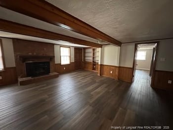 1469 Thelbert Dr, Fayetteville, NC 28301