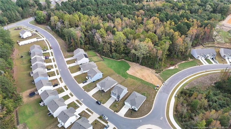 147 Bay Laurel Dr, Sanford, NC 27332