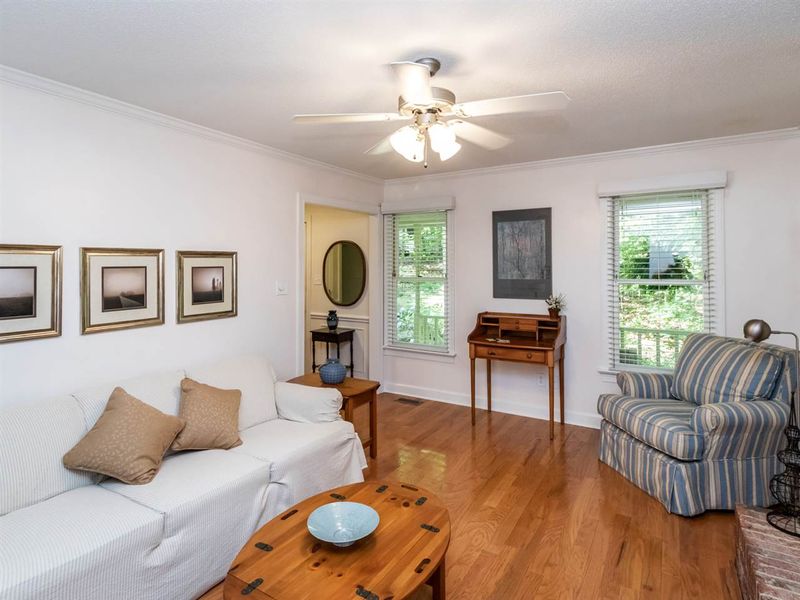 147 Brannigan Pl, Cary, NC 27511
