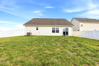 147 Campaign Dr, Mebane, NC 27302