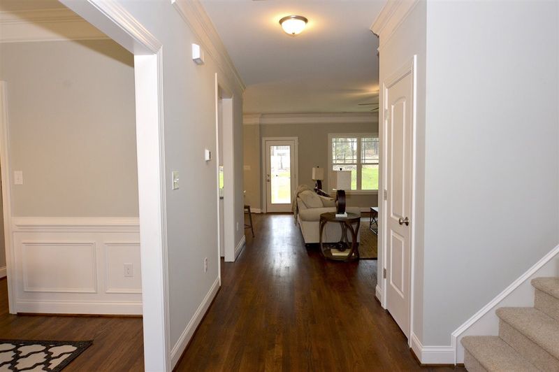 147 Flora Dr, Benson, NC 27504