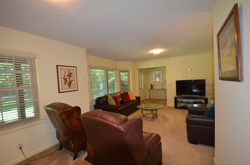 147 Hudson Hills Rd, Pittsboro, NC 27312