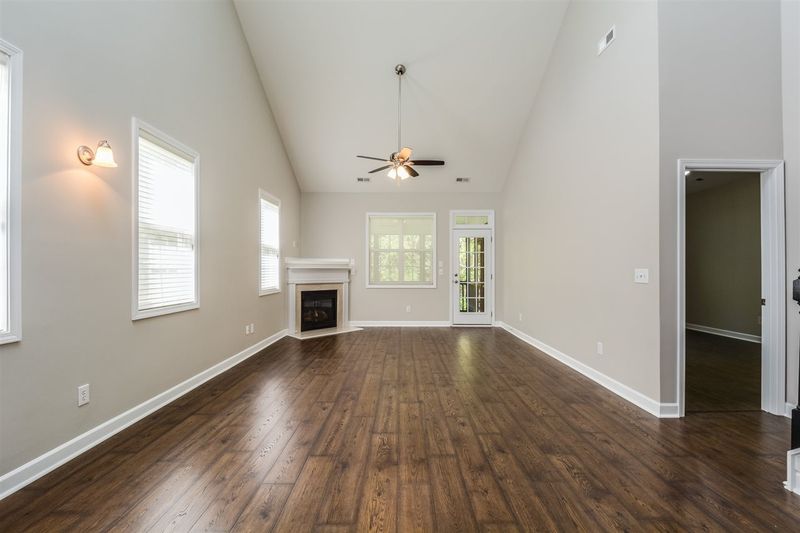 147 Jamison Woods Ln, Apex, NC 27539