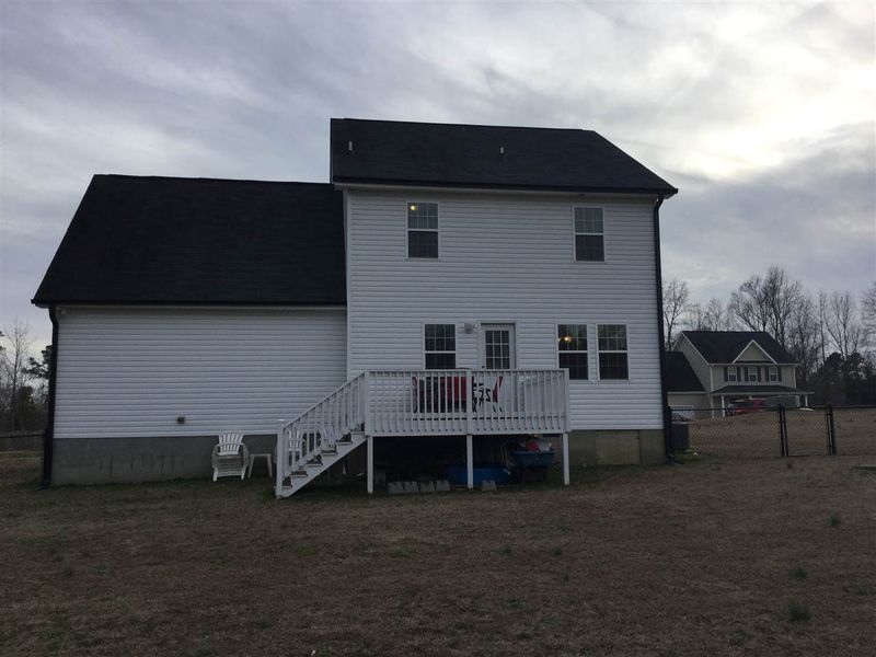 147 Langston Ridge Dr E, Angier, NC 27501