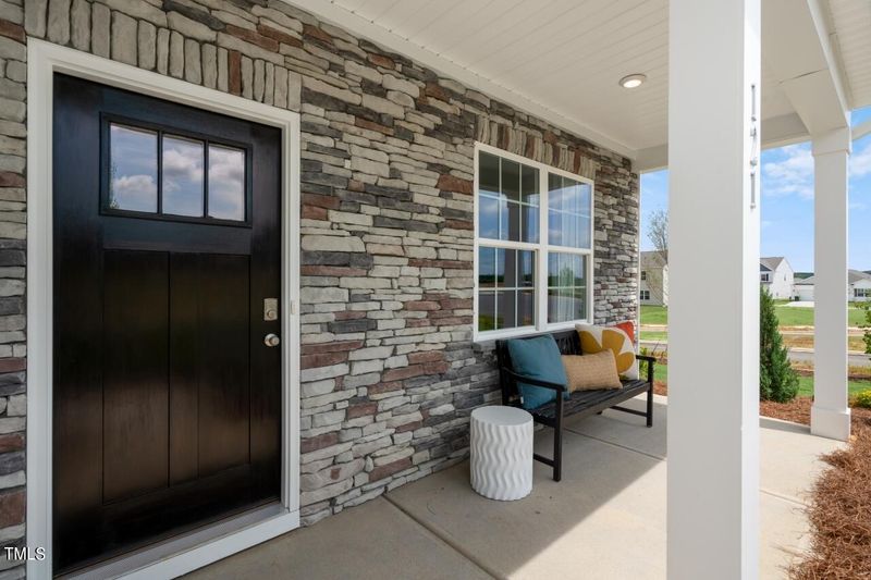 147 Moore Creek Dr, Fuquay Varina, NC 27526