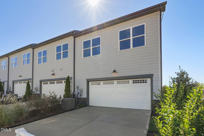 147 Parkland Dr, Pittsboro, NC 27312