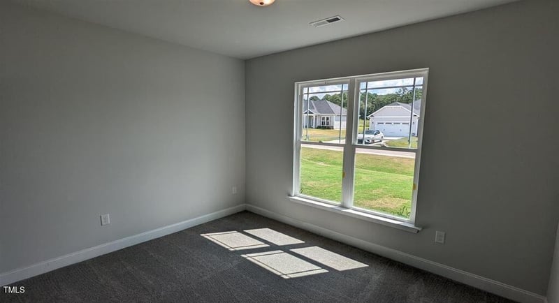 147 River Chapel Dr, Fuquay Varina, NC 27526