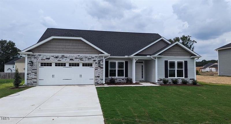 147 River Chapel Dr, Fuquay Varina, NC 27526