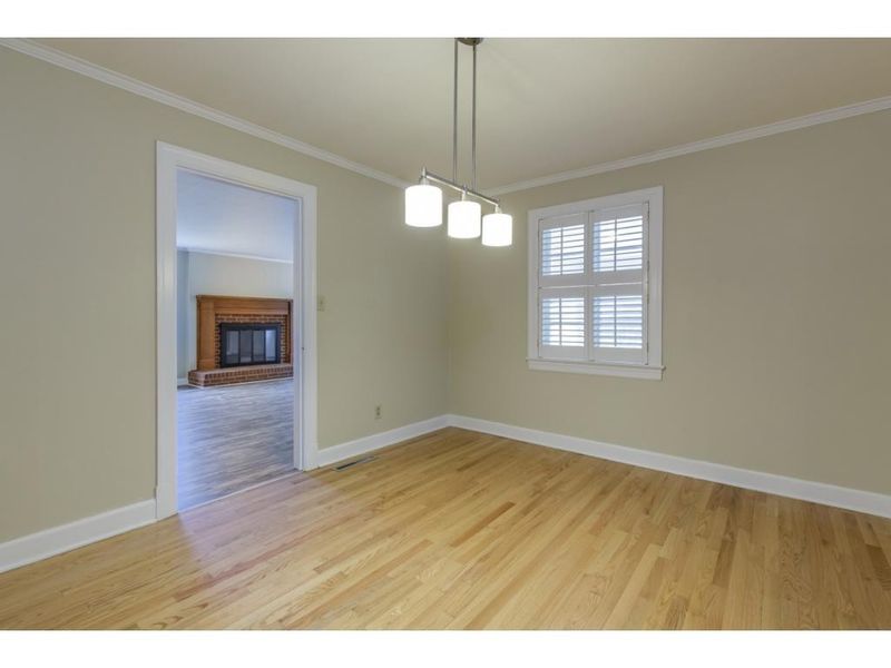 147 Tarleton Ave, Burlington, NC 27215