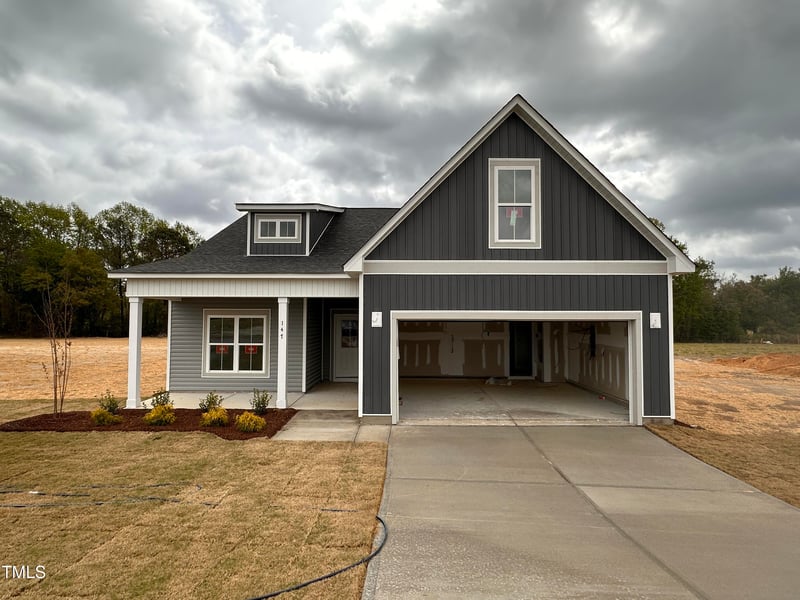 147 Tuskeegee Dr, Smithfield, NC 27577