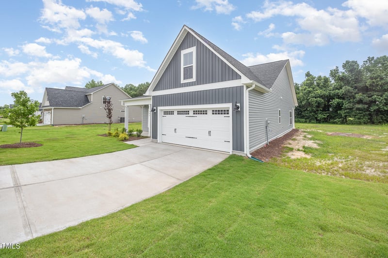 147 Tuskeegee Dr, Smithfield, NC 27577