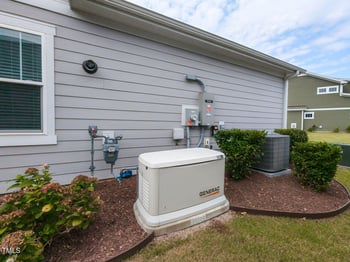 147 Village Walk Dr, Clayton, NC 27527