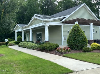 147 Village Walk Dr, Clayton, NC 27527