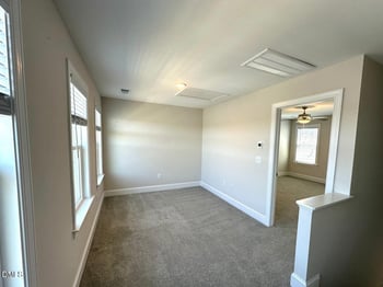 147 Village Walk Dr, Clayton, NC 27527