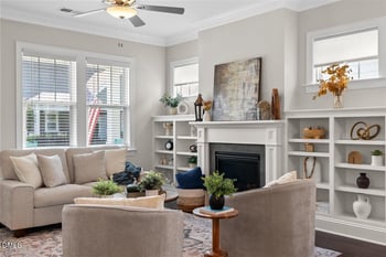 147 Village Walk Dr, Clayton, NC 27527