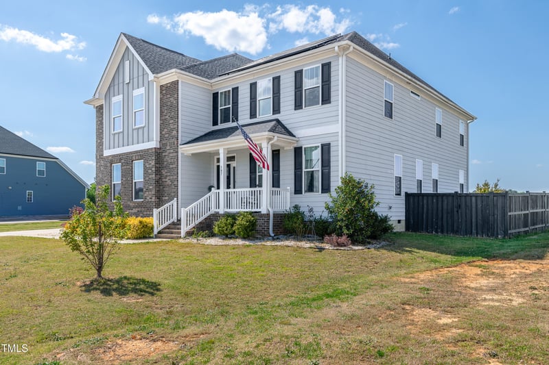 147 Wellesley Dr, Clayton, NC 27520