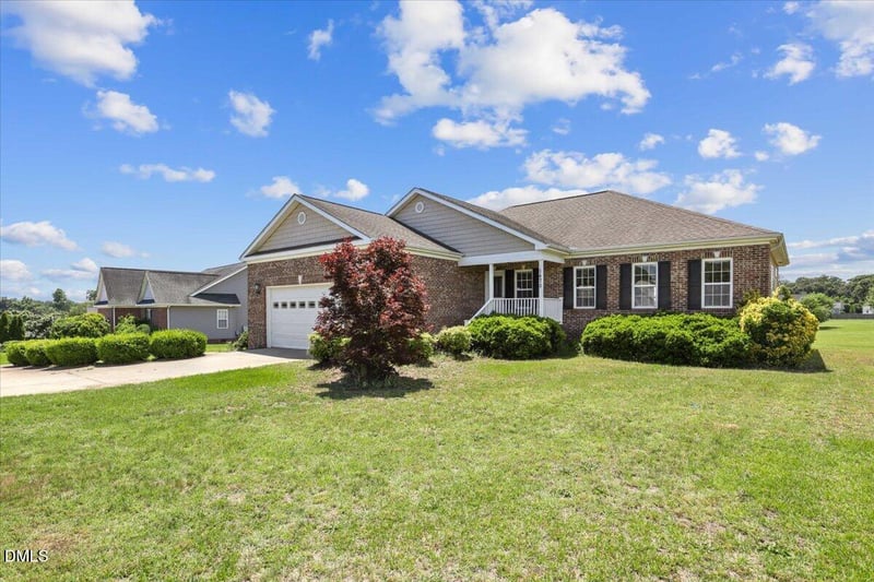 1470 Dollard Town Rd, Goldsboro, NC 27534