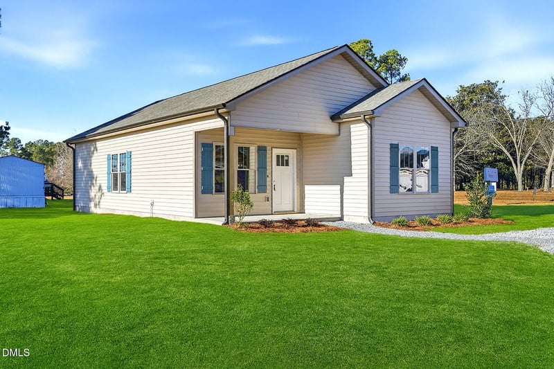 1471 Aquilla Rd, Benson, NC 27504